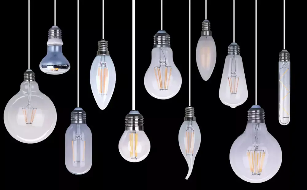 Ce UL Saso RoHS Vintage A65 2W-8W E27 LED Filament Light Made in China for Office, Home, Restaurant, Showroom Lighting From Best Distributor Factory