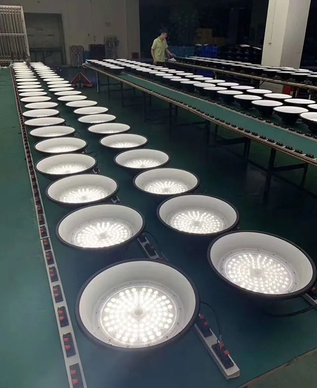 Customizable 100W 150W 200W 150lm/W 170lm/W LED Highbay Light for Industrial Areas Gym