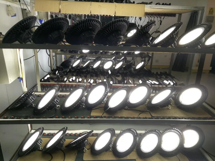 Factory and Warehouse Highbay Lighting 100W 150W 200W LED Light