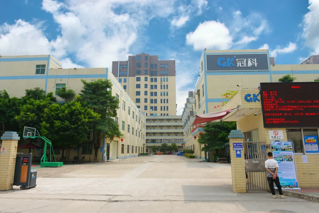 One Design for Various Applications UFO LED Light Awarded with Red DOT 50W 70W 100W